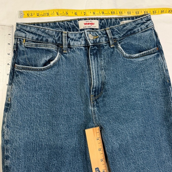 Wrangler High Rise Rodeo Straight Crop Jeans | Vintage Wash | Size 8/29 Cropped - Picture 5 of 13